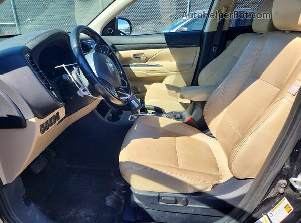 JA4JZ4AX4GZ020930 2016 MITSUBISHI OUTLANDER Черный 