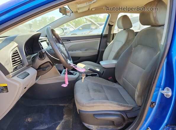 5NPD84LF1HH042547 2017 HYUNDAI ELANTRA Blue Vista del salpicadero