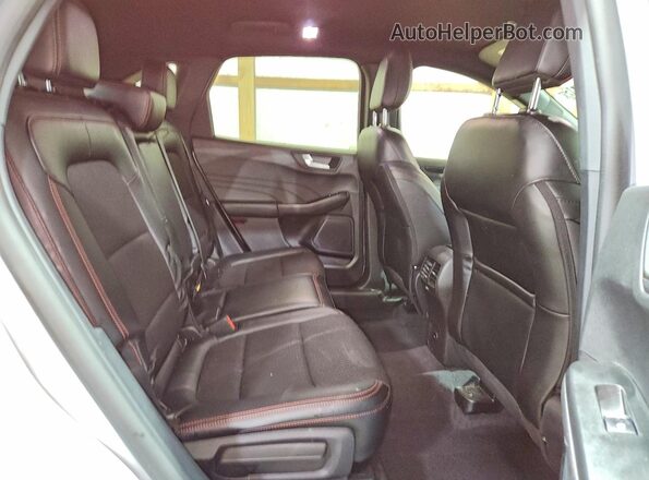 1FMCU9MN7TUA31041 2026 FORD ESCAPE Белый Вид подкапотного пространства