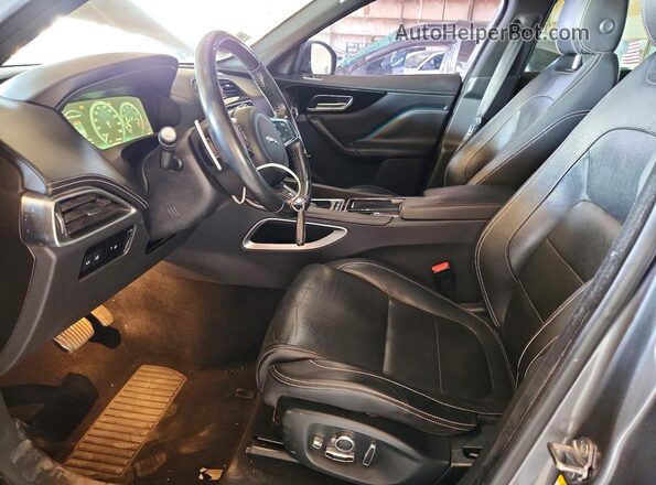 SADCL2FX8JA269643 2018 JAGUAR F-PACE Gray Dashboard view