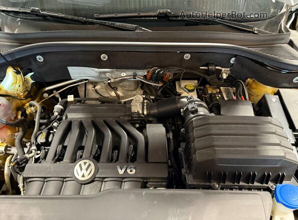 1V2BR2CA8PC533820 2023 VOLKSWAGEN ATLAS White 