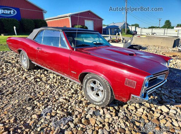 237676P248042 1966 PONTIAC LEMANS RWD Red Widok z przodu