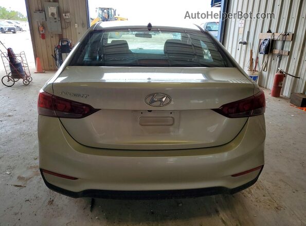 3KPC24A34JE015312 2018 HYUNDAI ACCENT Beige Вид салону спереду
