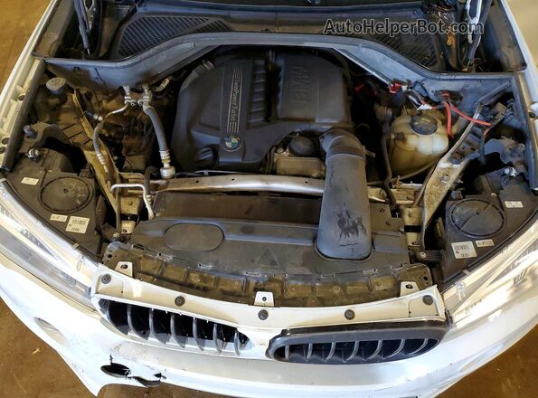 5UXKR0C57J0X88880 2018 BMW X5 White 