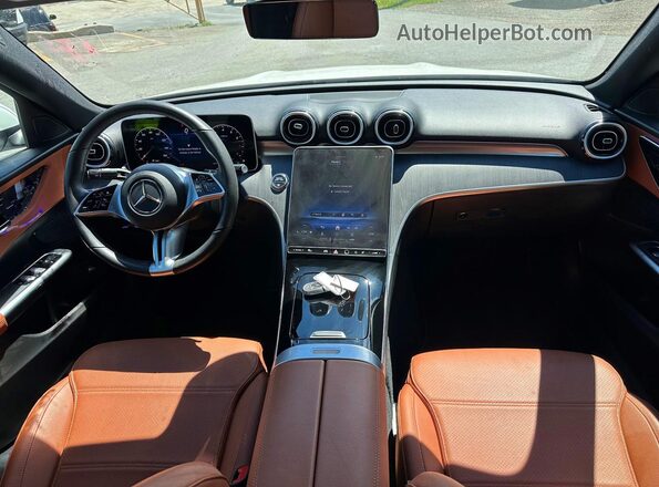 W1KAF4HB5SR283368 2025 MERCEDES-BENZ C-CLASS Белый Вид салона спереди