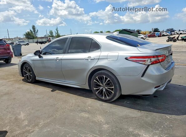 4T1B11HK9KU690727 2019 TOYOTA CAMRY Silver უკანა მარჯვენა