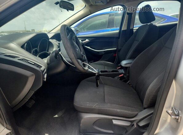 1FADP3K20GL359456 2016 FORD FOCUS Silver წინა პანელის ხედი