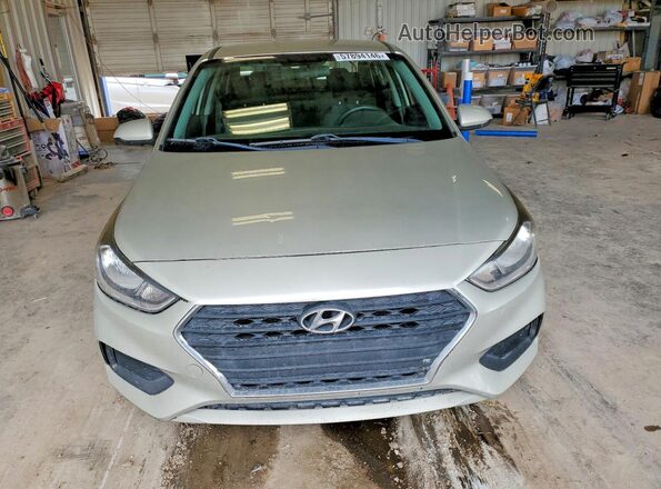 3KPC24A34JE015312 2018 HYUNDAI ACCENT Beige Вид ззаду