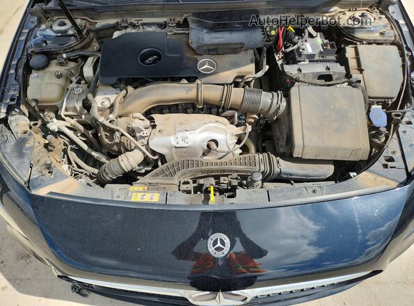 W1K3G4EB4NJ351334 2022 MERCEDES-BENZ A-CLASS Black Widok komory silnika