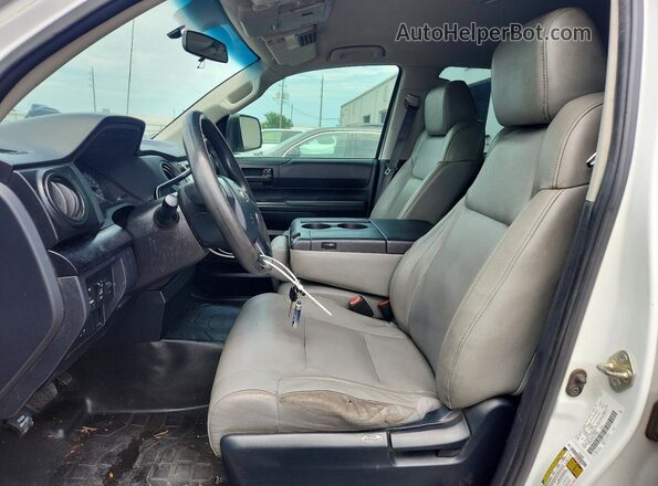 5TFRM5F1XHX117550 2017 TOYOTA TUNDRA White 