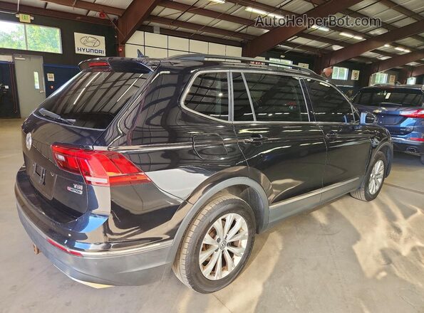 3VV2B7AX8JM084771 2018 VOLKSWAGEN TIGUAN Black Առջևի աջ