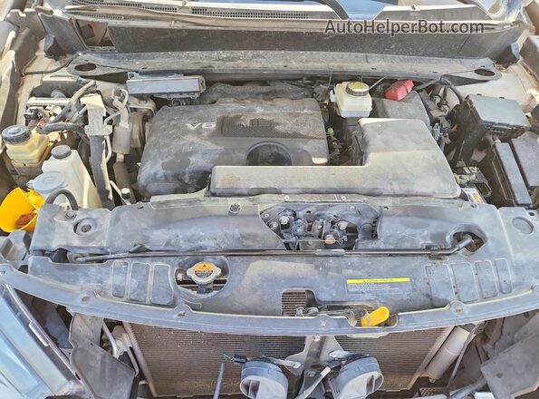 5N1DR2MN6JC606438 2018 NISSAN PATHFINDER White Շարժիչի բաժամունքի տեսք