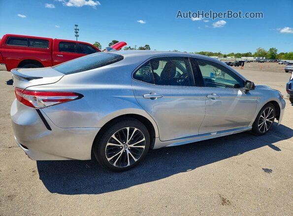 4T1B11HK3KU231399 2019 TOYOTA CAMRY Серебряный 