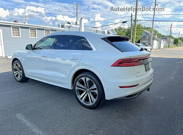 WA1CVAF10KD005323 2019 AUDI Q8 White 