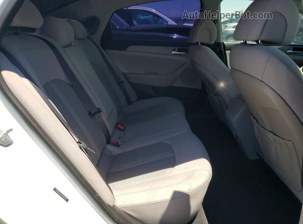 5NPE24AF2HH491440 2017 HYUNDAI SONATA White 