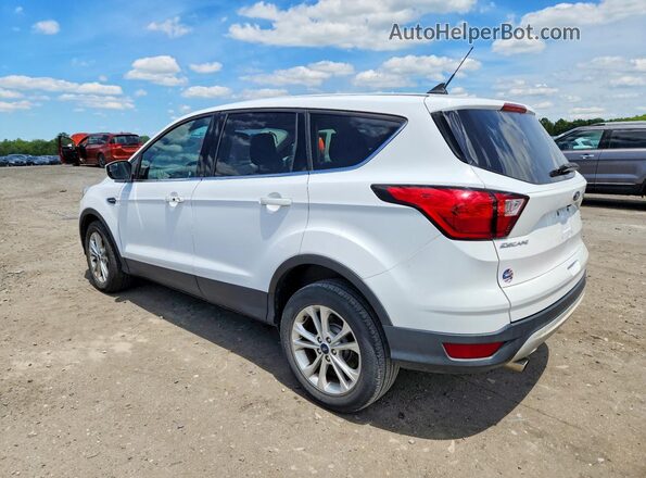 1FMCU9GD0KUB64368 2019 FORD ESCAPE Белый Задняя правая четверть