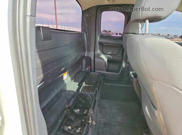 5TFSX5EN6LX071186 2020 TOYOTA TACOMA White Вид задньої частини салону