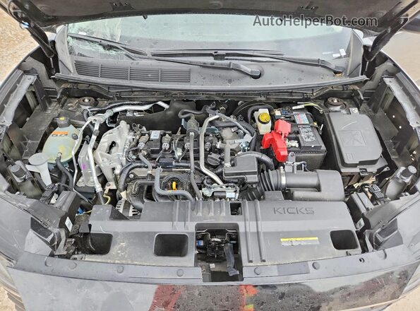 3N8AP6DA6TL379037 2026 NISSAN KICKS Gray Widok komory silnika
