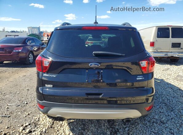 1FMCU9HDXKUA98698 2019 FORD ESCAPE Black Widok wnętrza z przodu