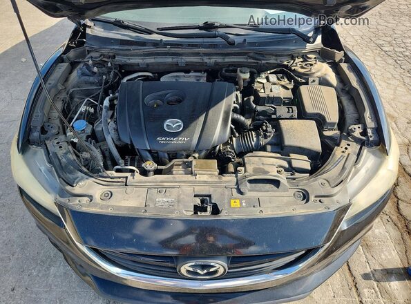 JM1GL1V5XH1112987 2017 MAZDA 6 Black Widok komory silnika