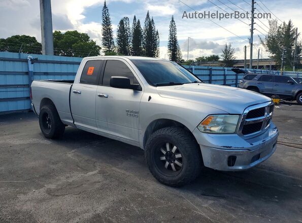 1C6RR7GG4JS300632 2018 RAM 1500 Silver წინა ხედი