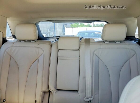 2LMPJ8KR3HBL16573 2017 LINCOLN MKX Gold უკანა სალონის ხედი