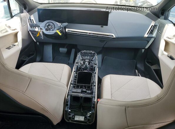 WB523CF03RCR15800 2024 BMW IX Серый 