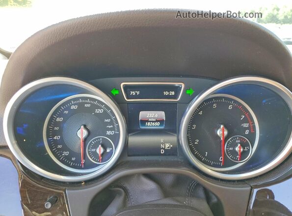 4JGDA5HB0GA805868 2016 MERCEDES-BENZ GLE White Հետևի նստատեղերի տեսք