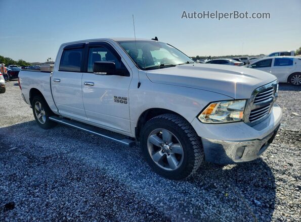 3C6RR7LG7JG230377 2018 RAM 1500 White Front view