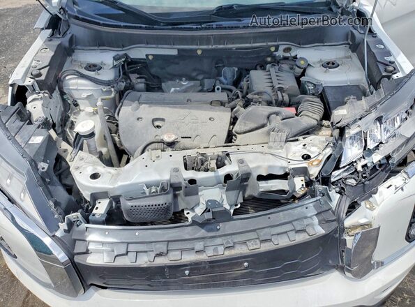JA4APUAUXMU028325 2021 MITSUBISHI OUTLANDER White Widok komory silnika