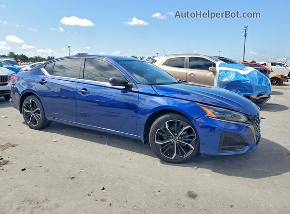 1N4BL4CV6RN316524 2024 NISSAN ALTIMA Blue Front view