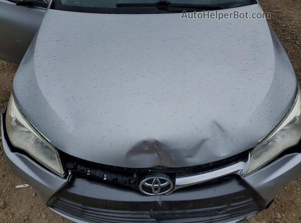 4T1BF1FKXHU675733 2017 TOYOTA CAMRY Серебряный Вид подкапотного пространства