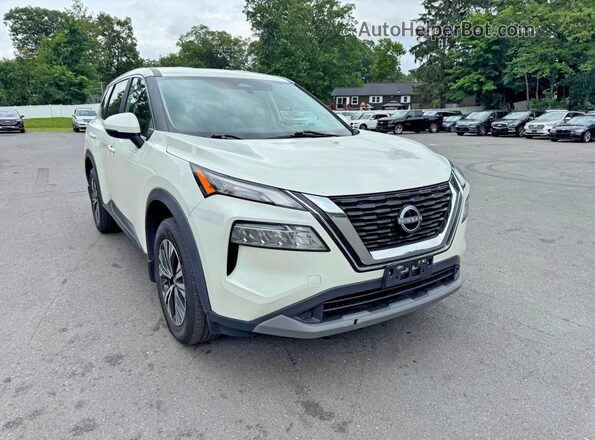 5N1BT3BBXPC685905 2023 NISSAN ROGUE White Դիմացի տեսք
