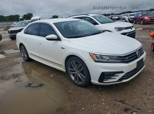 1VWDT7A30HC017866 2017 VOLKSWAGEN PASSAT White Դիմացի տեսք