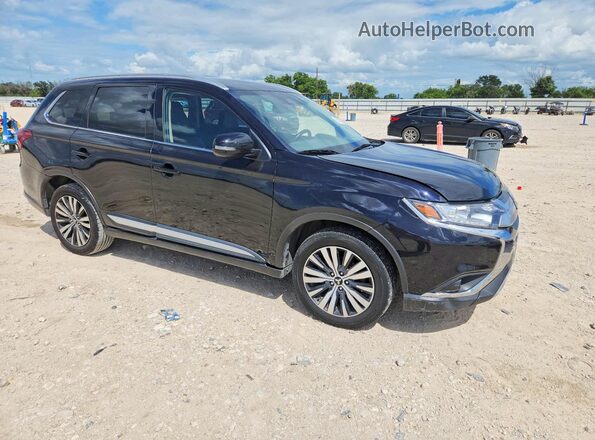 JA4AZ3A33LZ037896 2020 MITSUBISHI OUTLANDER Black Front view