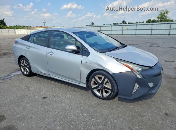 JTDKARFU2G3003169 2016 TOYOTA PRIUS Серебряный Вид спереди