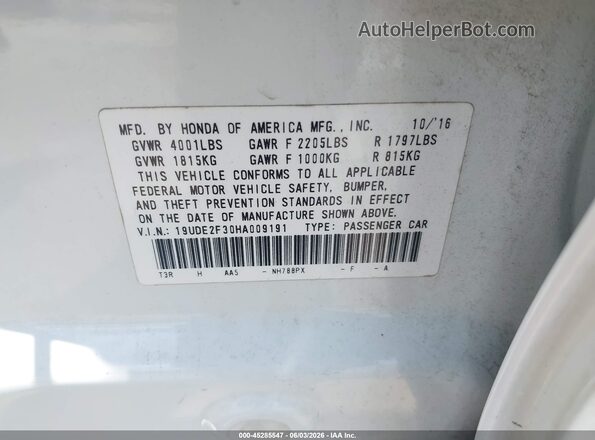 19UDE2F30HA009191 2017 ACURA ILX White Вид підкапотного простору