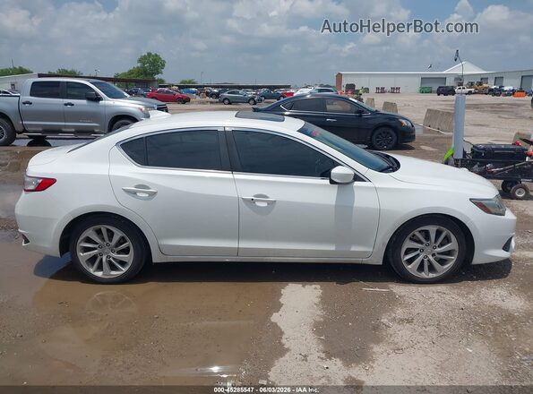 19UDE2F30HA009191 2017 ACURA ILX White Вид задньої частини салону