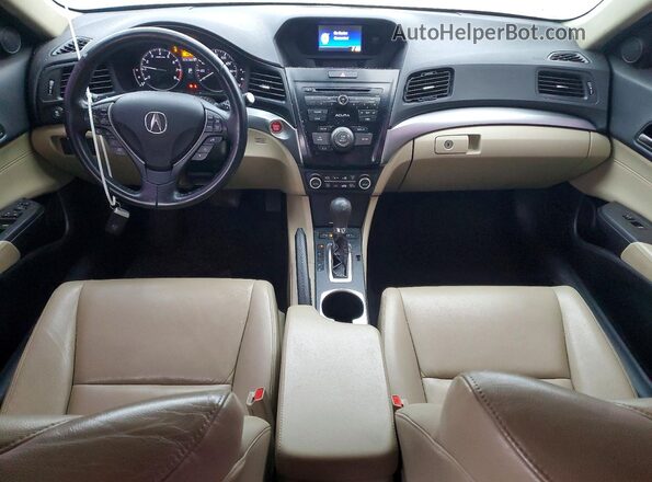 19UDE2F31JA009089 2018 ACURA ILX Красный Вид панели приборов