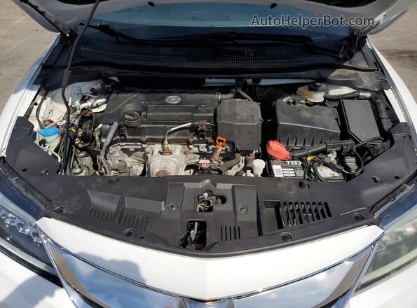 19UDE2F71GA021691 2016 ACURA ILX White Вид задньої частини салону
