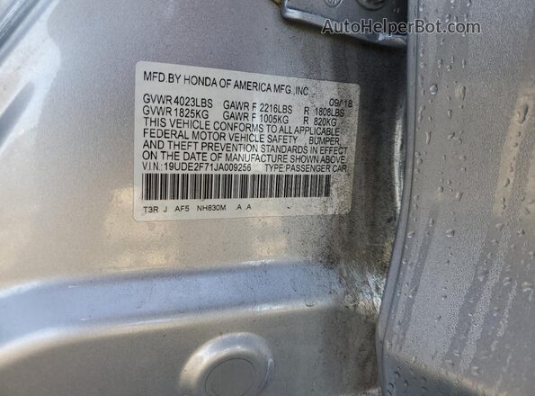 19UDE2F71JA009256 2018 ACURA ILX Gray Engine compartment view