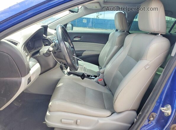 19UDE2F73GA020333 2016 ACURA ILX Blue Front interior view