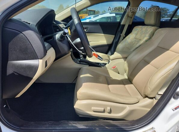 19UDE2F79GA000975 2016 ACURA ILX White Սալոնի դիմացի տեսք