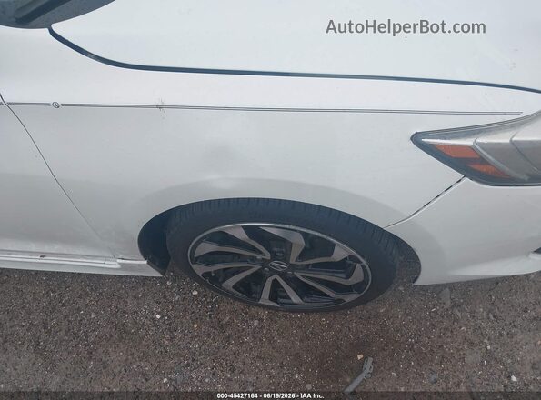 19UDE2F80HA014497 2017 ACURA ILX White 