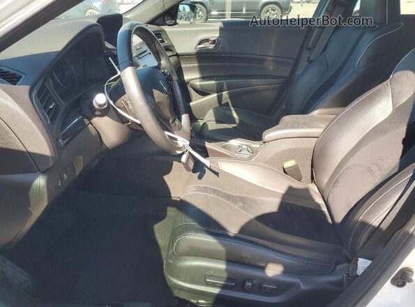 19UDE2F83NA006745 2022 ACURA ILX White 