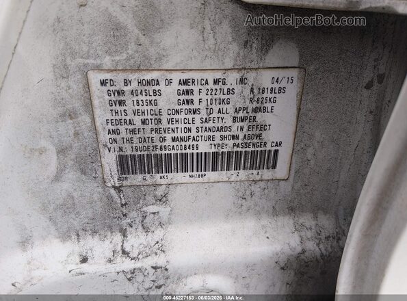 19UDE2F89GA008499 2016 ACURA ILX White Vista del compartimento del motor