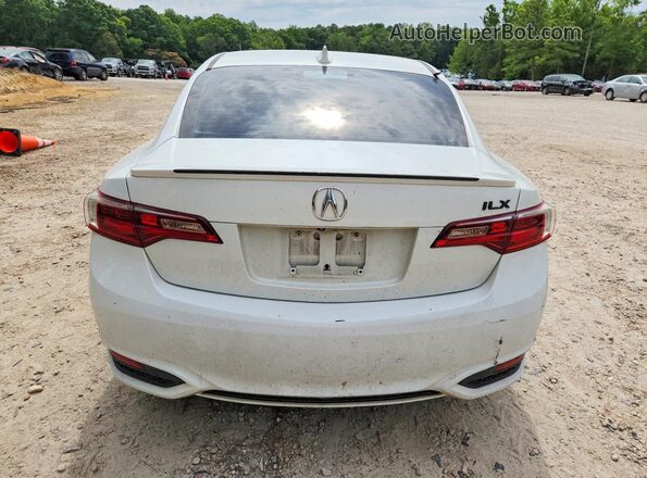 19UDE2F8XGA013792 2016 ACURA ILX White Вид ззаду