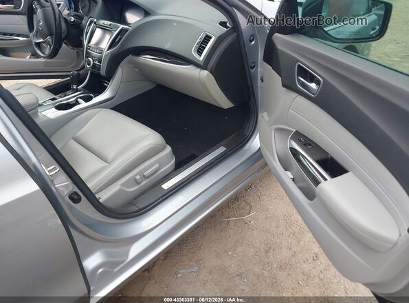19UUB1F32KA010109 2019 ACURA TLX Silver Front interior view