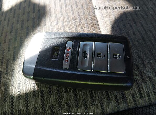 19UUB1F32KA010109 2019 ACURA TLX Silver Dashboard view