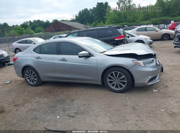19UUB1F32KA010109 2019 ACURA TLX Silver Rear interior view